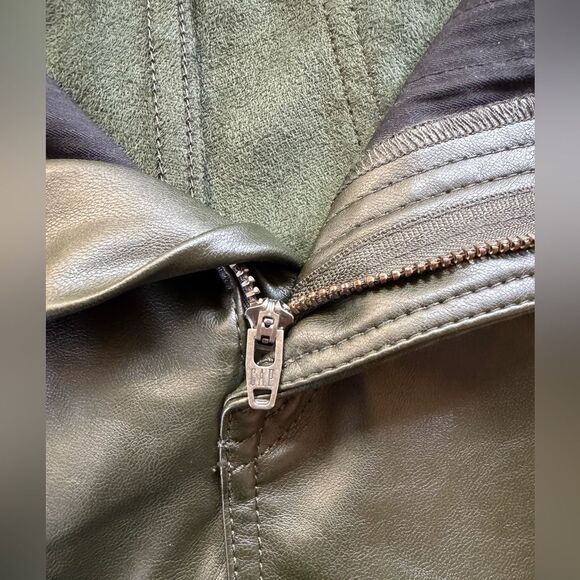 GAP Vintage Slim High Rise Faux Leather Jeans| Pants – Size 29 | 8s - Picture 11 of 13